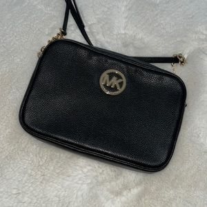 Michael Kors crossbody bag medium size